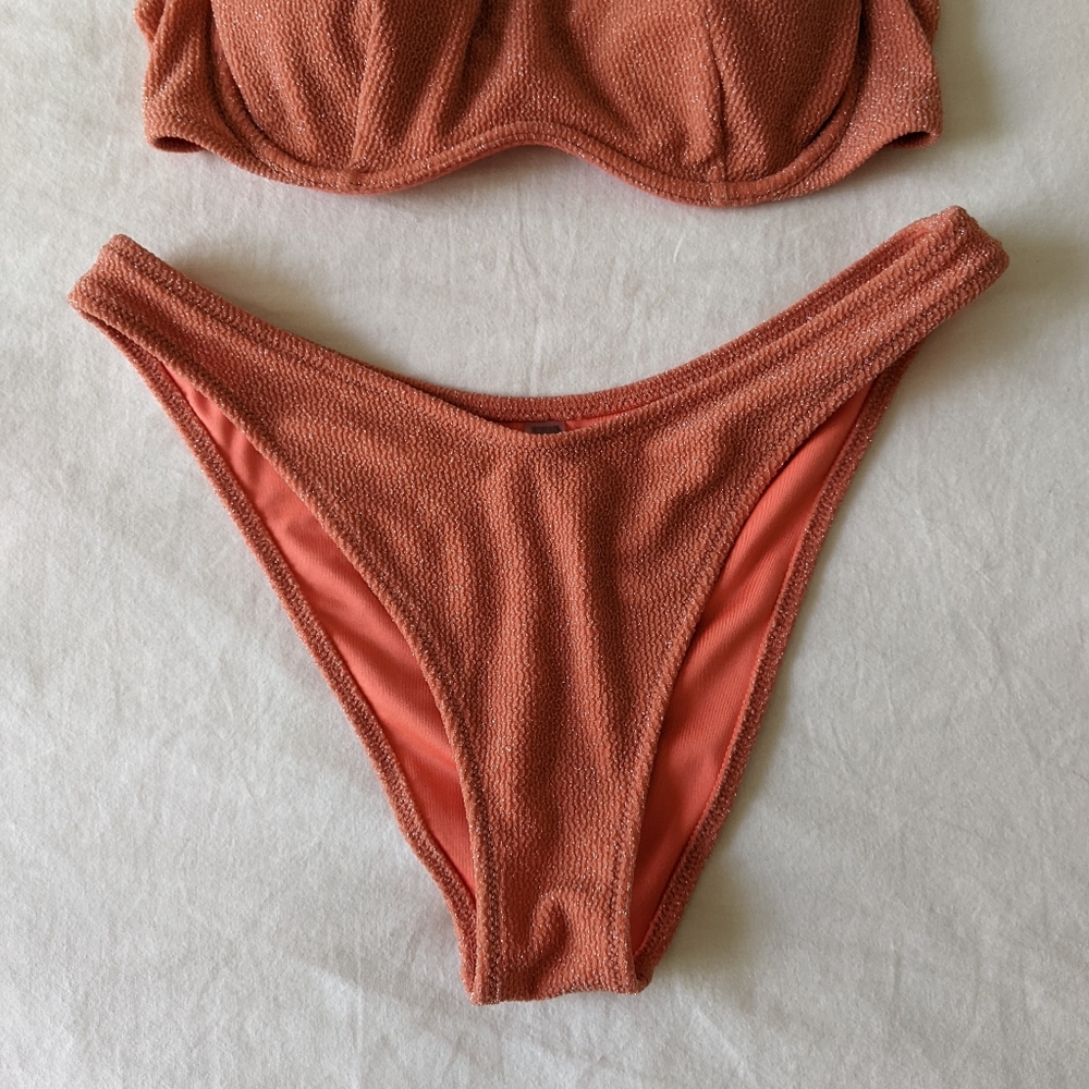 Swimsuit - Picture 4 of 12